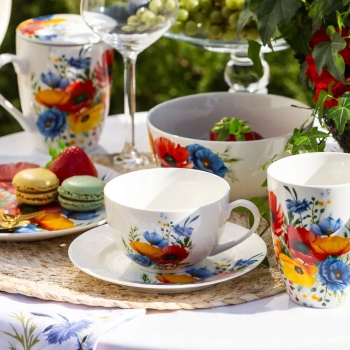 Filiżanka ze spodkiem do kawy herbaty porcelanowa Bukiet Maków 250 ml